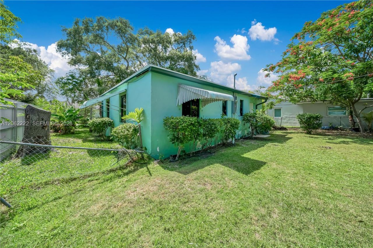 6531 SW 59th Ave , South Miami, FL 33143 Photo