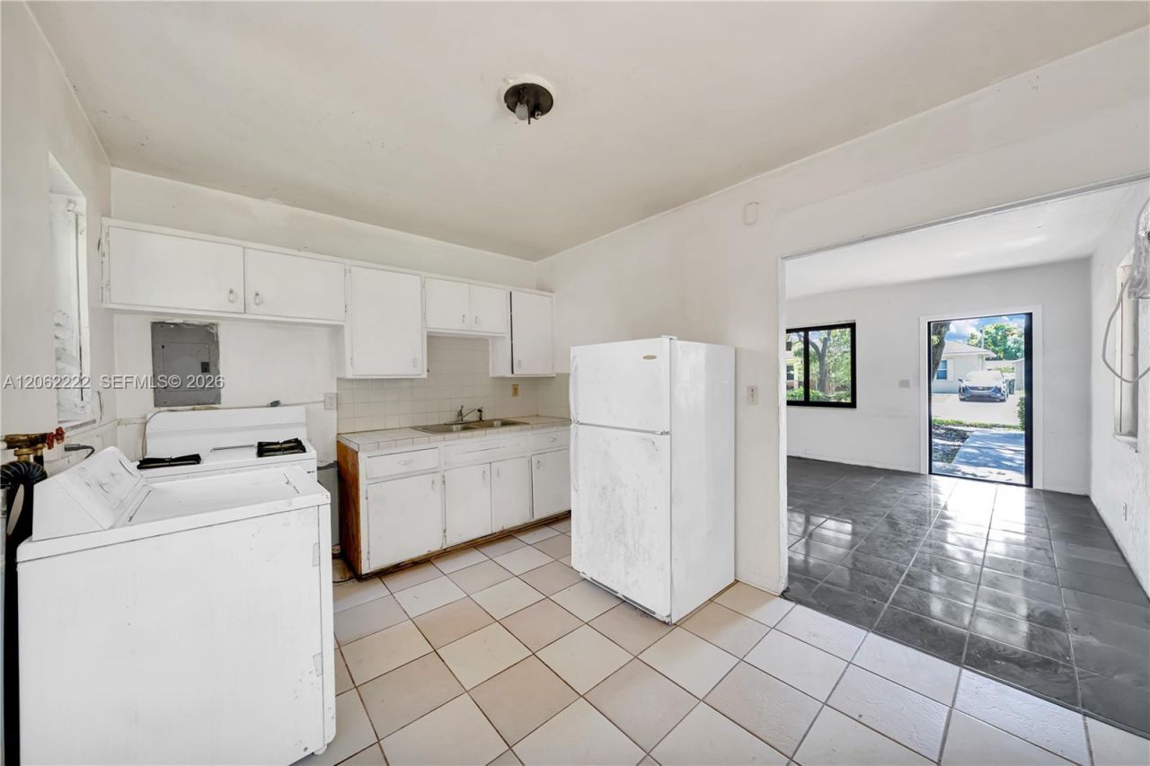 6531 SW 59th Ave , South Miami, FL 33143 Photo
