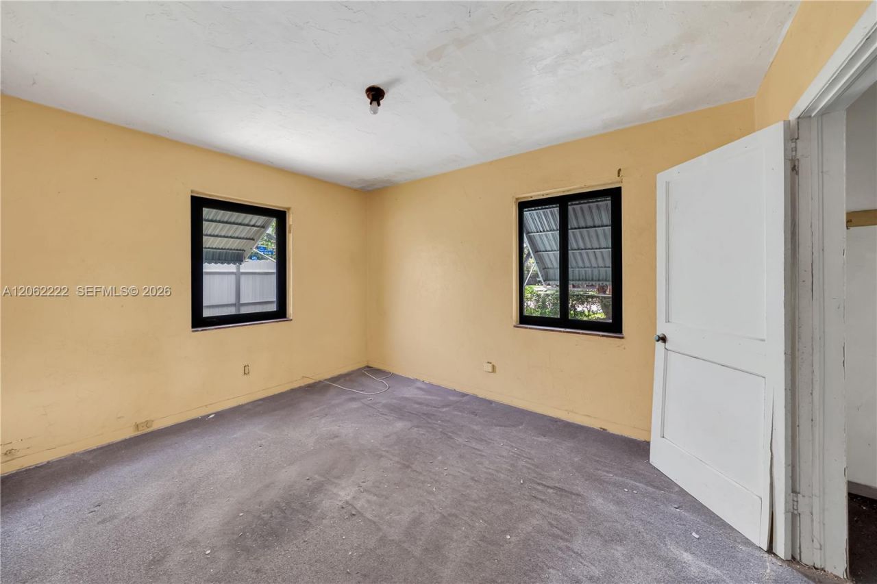 6531 SW 59th Ave , South Miami, FL 33143 Photo