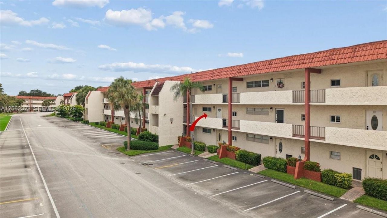 800 S Hollybrook Dr, Unit 205, Pembroke Pines, FL 33025 Photo
