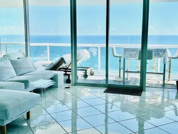 6301 Collins Ave , Unit 2802, Miami Beach, FL 33141
