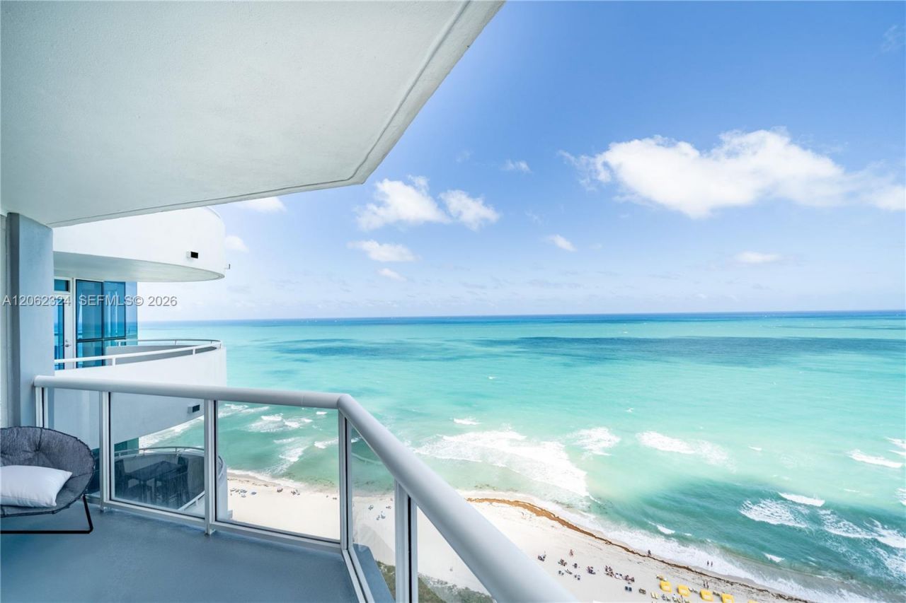 6301 Collins Ave , Unit 2802, Miami Beach, FL 33141 Photo