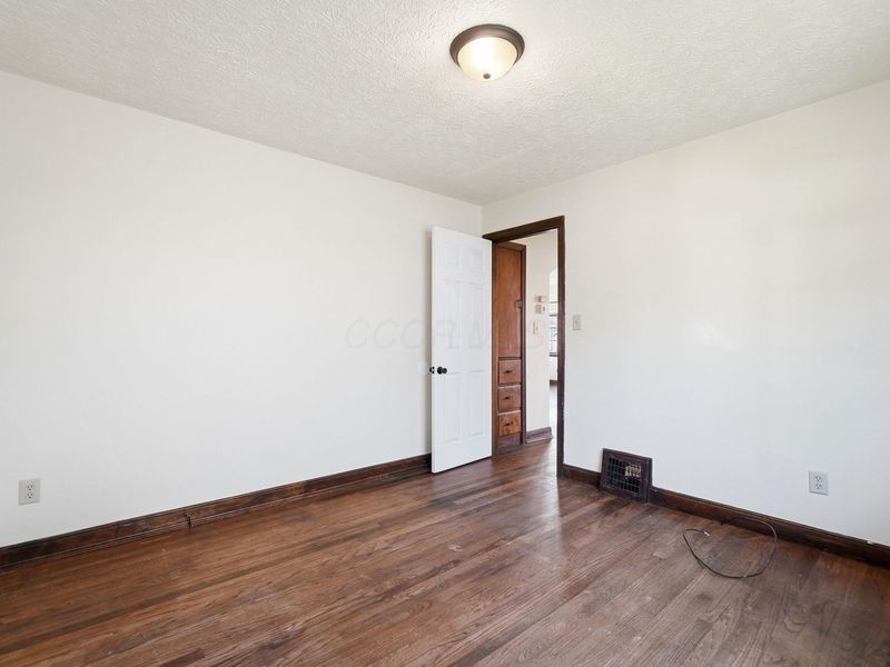 571 S Hague Avenue, Columbus, OH 43204 Photo 29