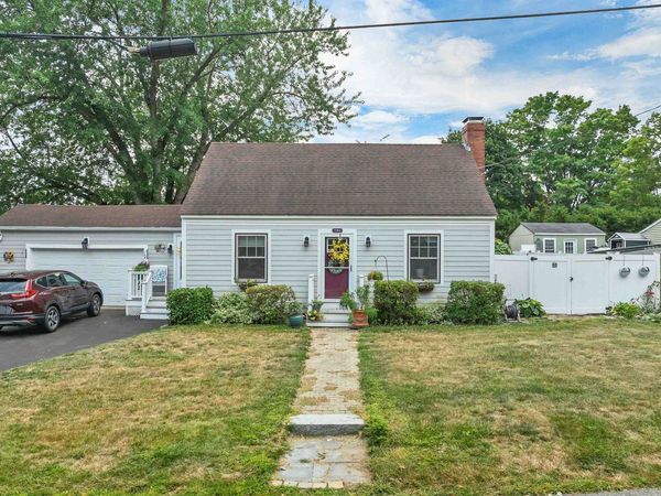 2 Belmont Circle, Hampton, NH 03842