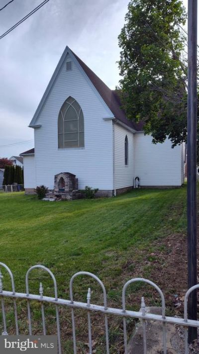 120 W 4TH STREET , MOUNT CARMEL, PA 17851