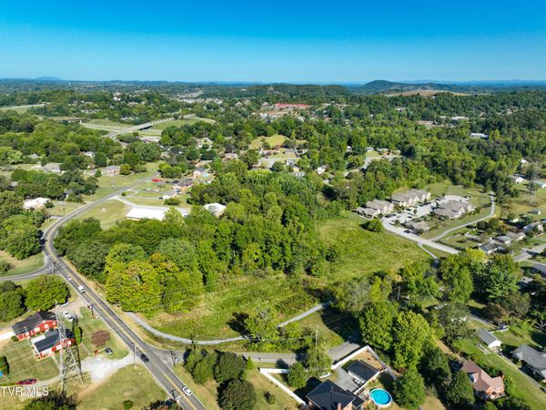 907 Cedar Grove Road, Johnson City, TN 37601