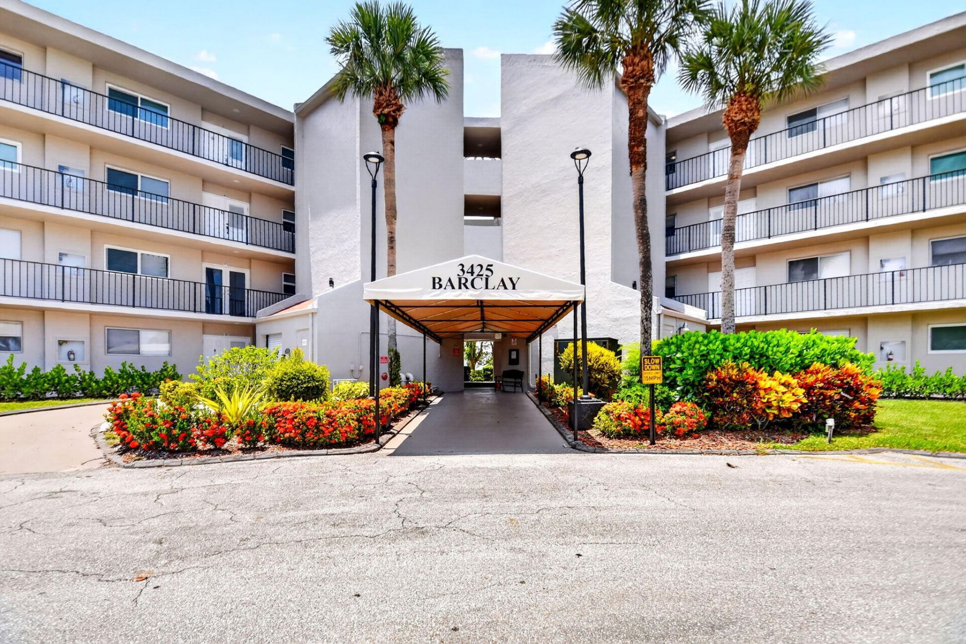3425 Via Poinciana, Unit 201, Lake Worth, FL 33467 Photo