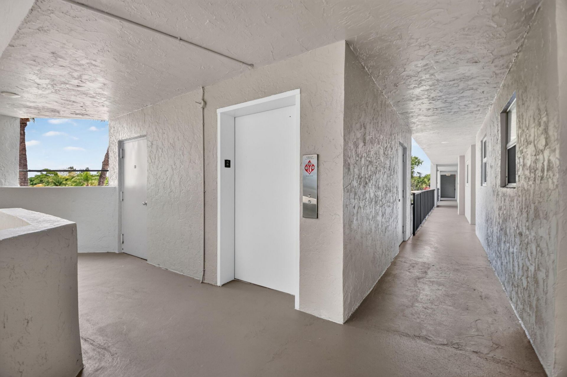 3425 Via Poinciana, Unit 201, Lake Worth, FL 33467 Photo
