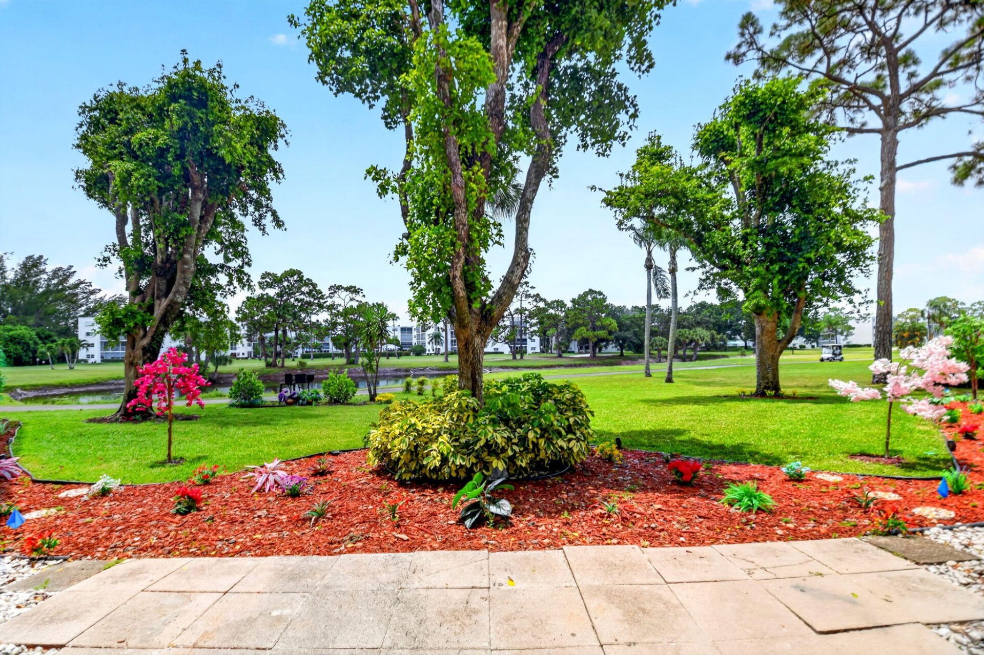 3425 Via Poinciana, Unit 201, Lake Worth, FL 33467 Photo