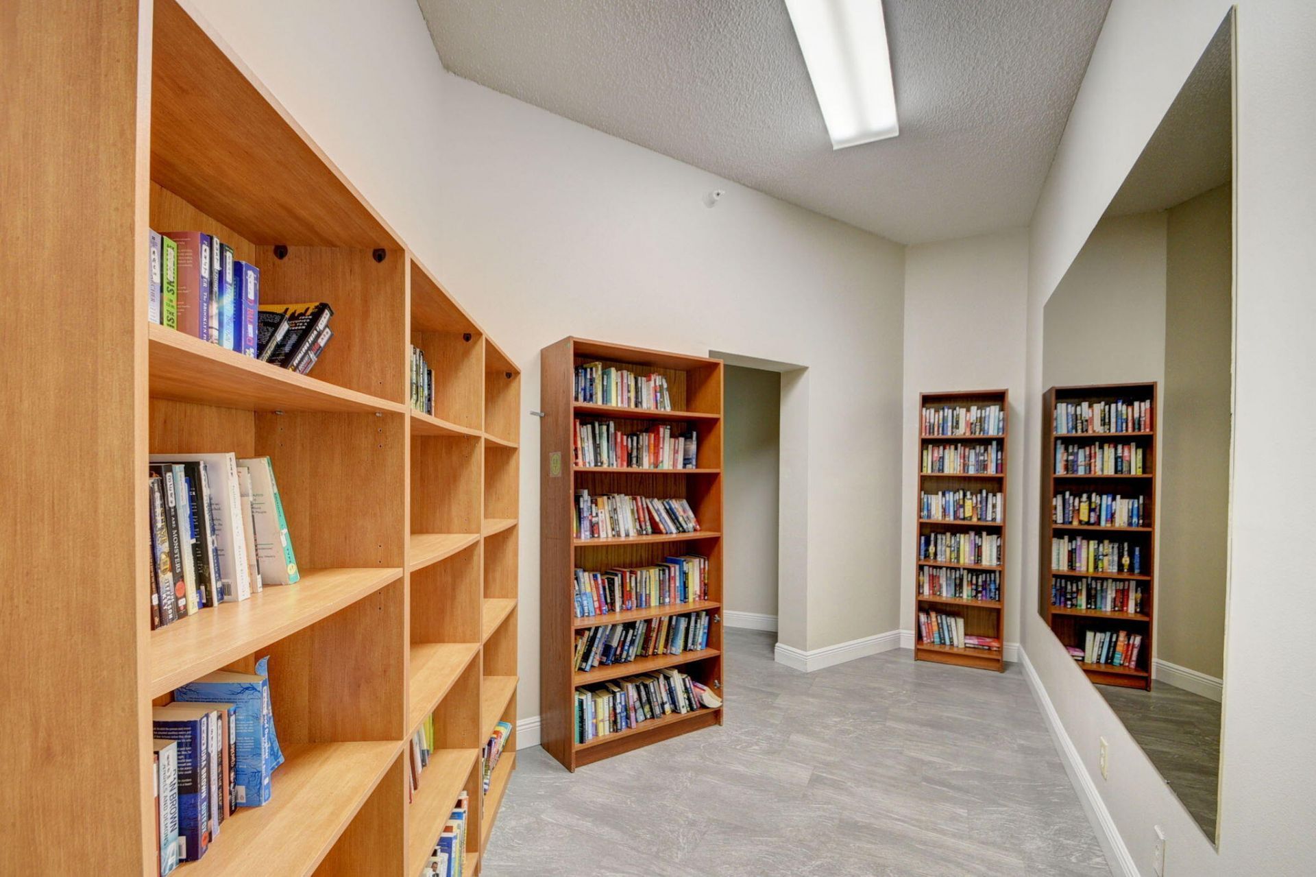 3425 Via Poinciana, Unit 201, Lake Worth, FL 33467 Photo