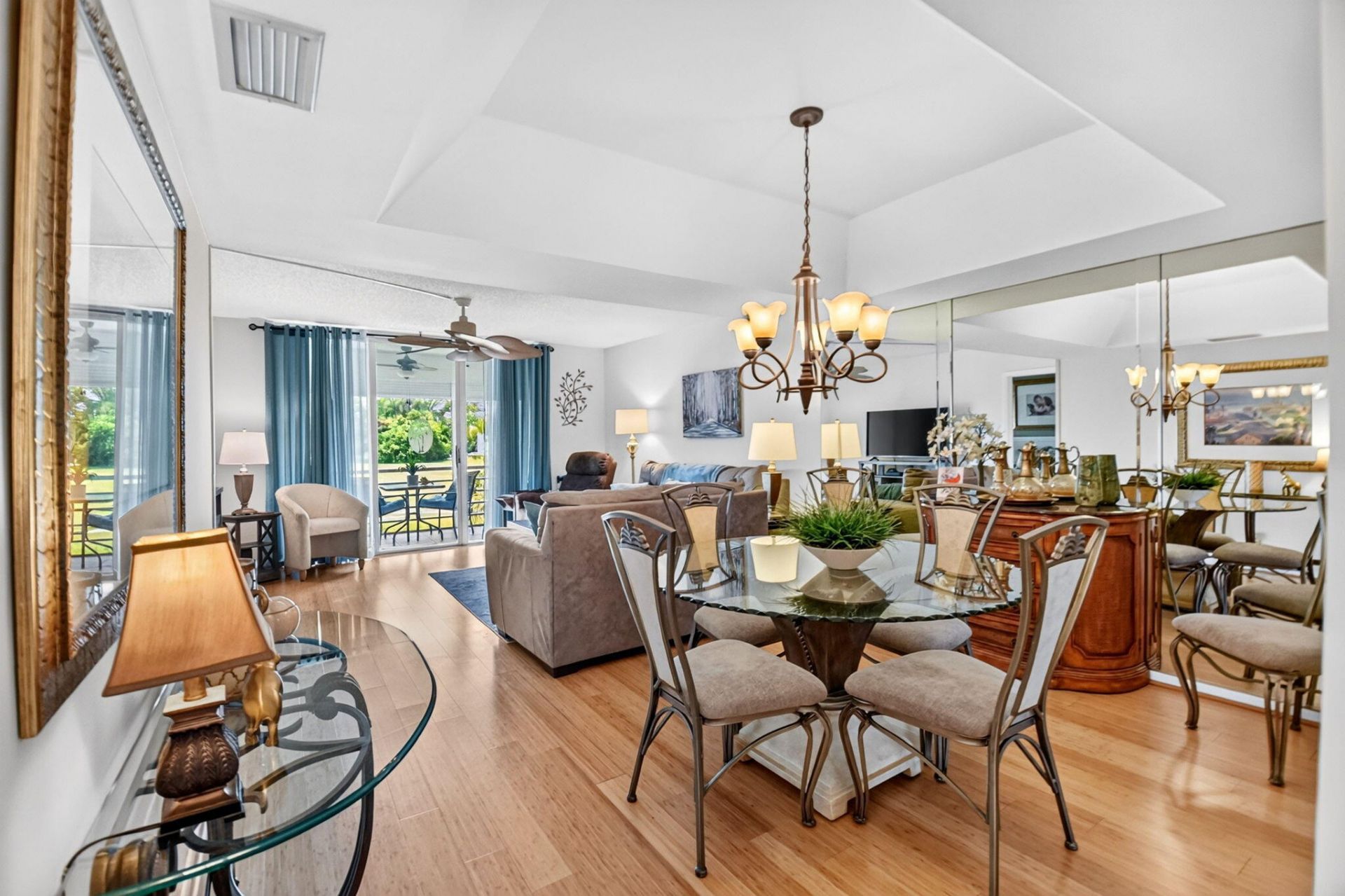 3425 Via Poinciana, Unit 201, Lake Worth, FL 33467 Photo