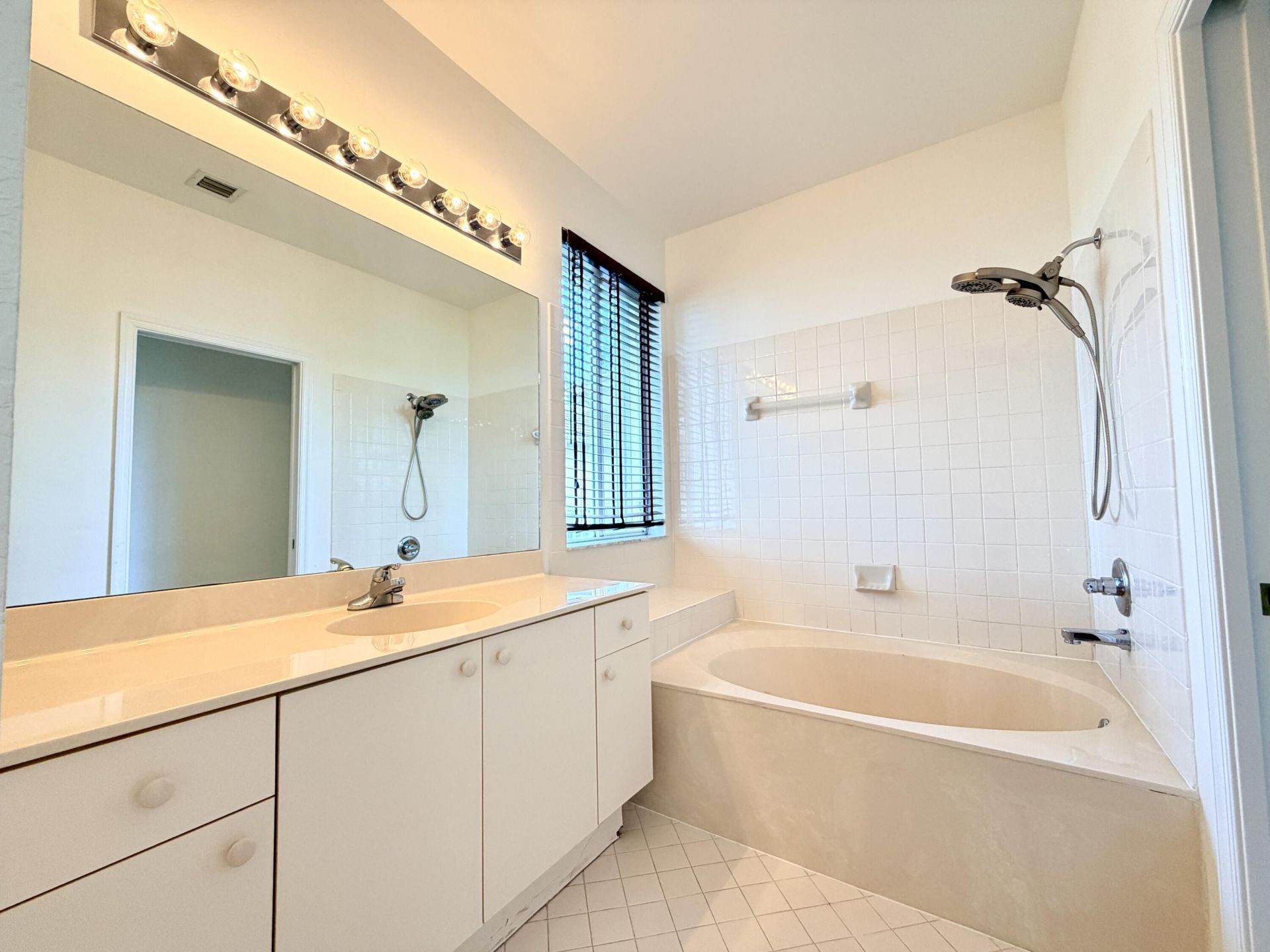 673 Conservation Drive, Weston, FL 33327 Photo
