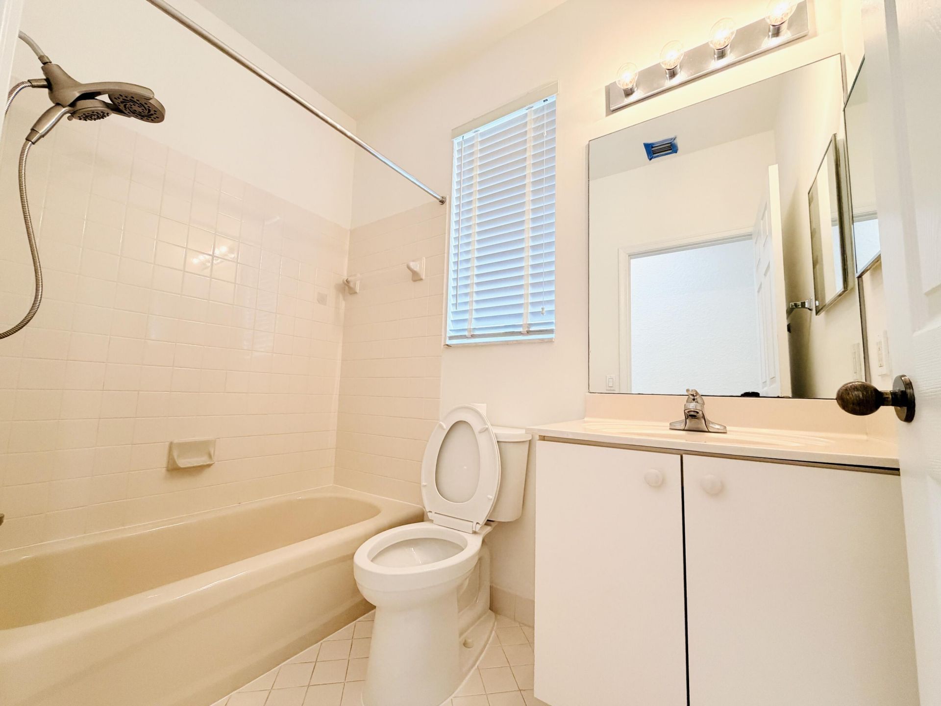 673 Conservation Drive, Weston, FL 33327 Photo