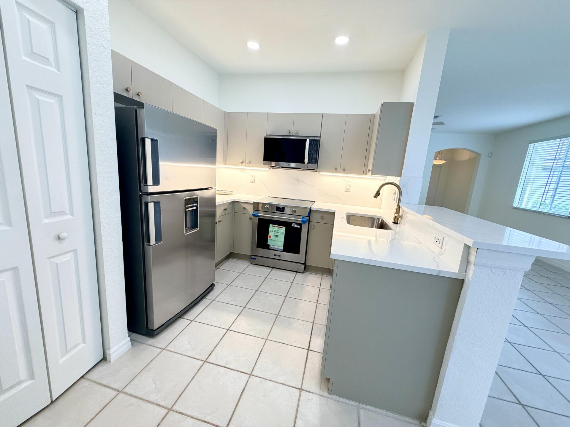 673 Conservation Drive, Weston, FL 33327 Photo