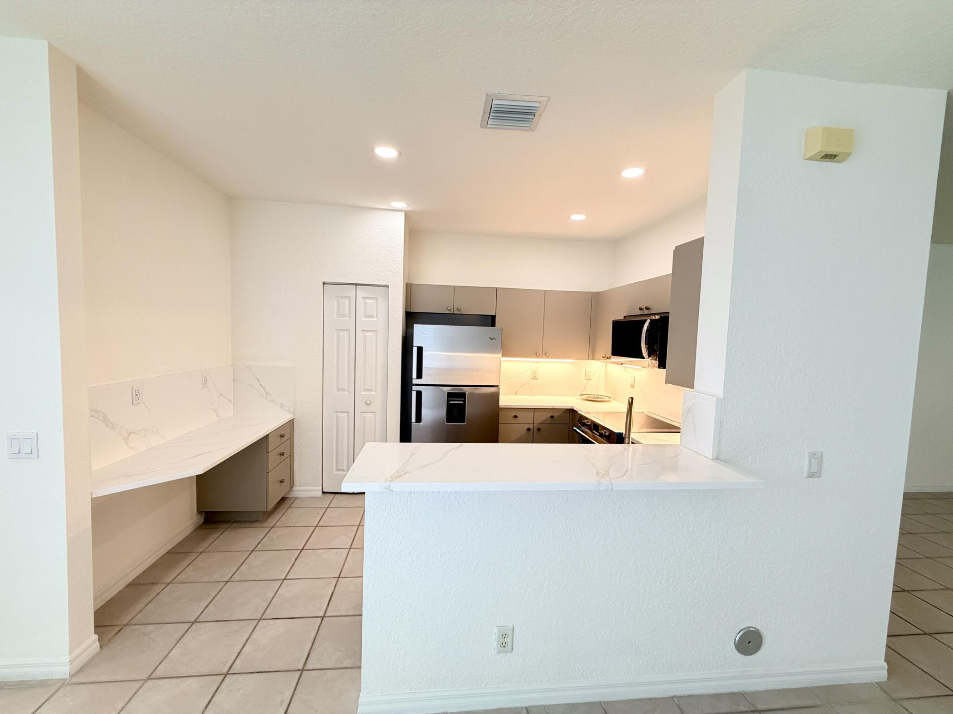 673 Conservation Drive, Weston, FL 33327 Photo