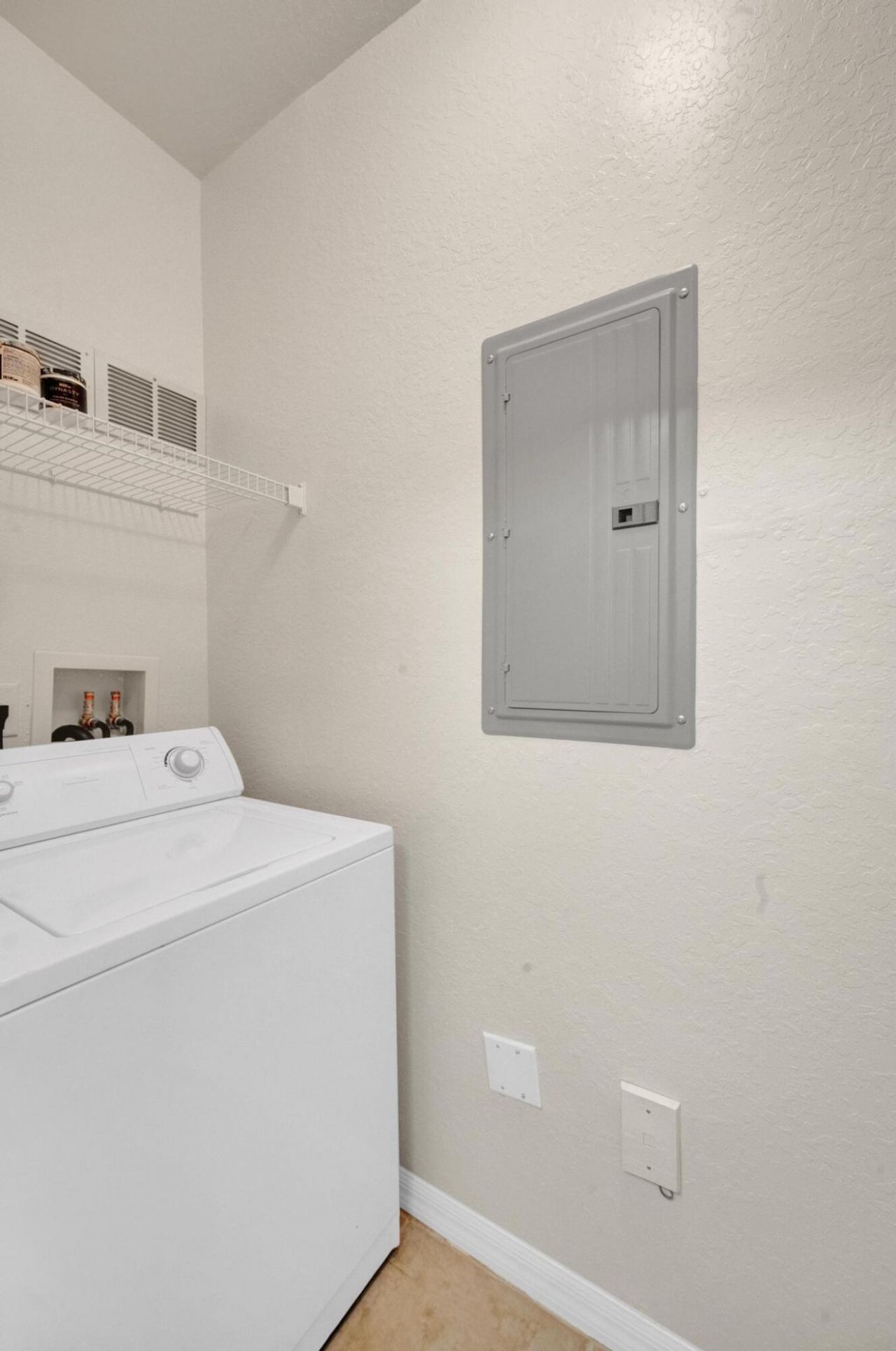 343 SE Rogers Court, Stuart, FL 34994 Photo