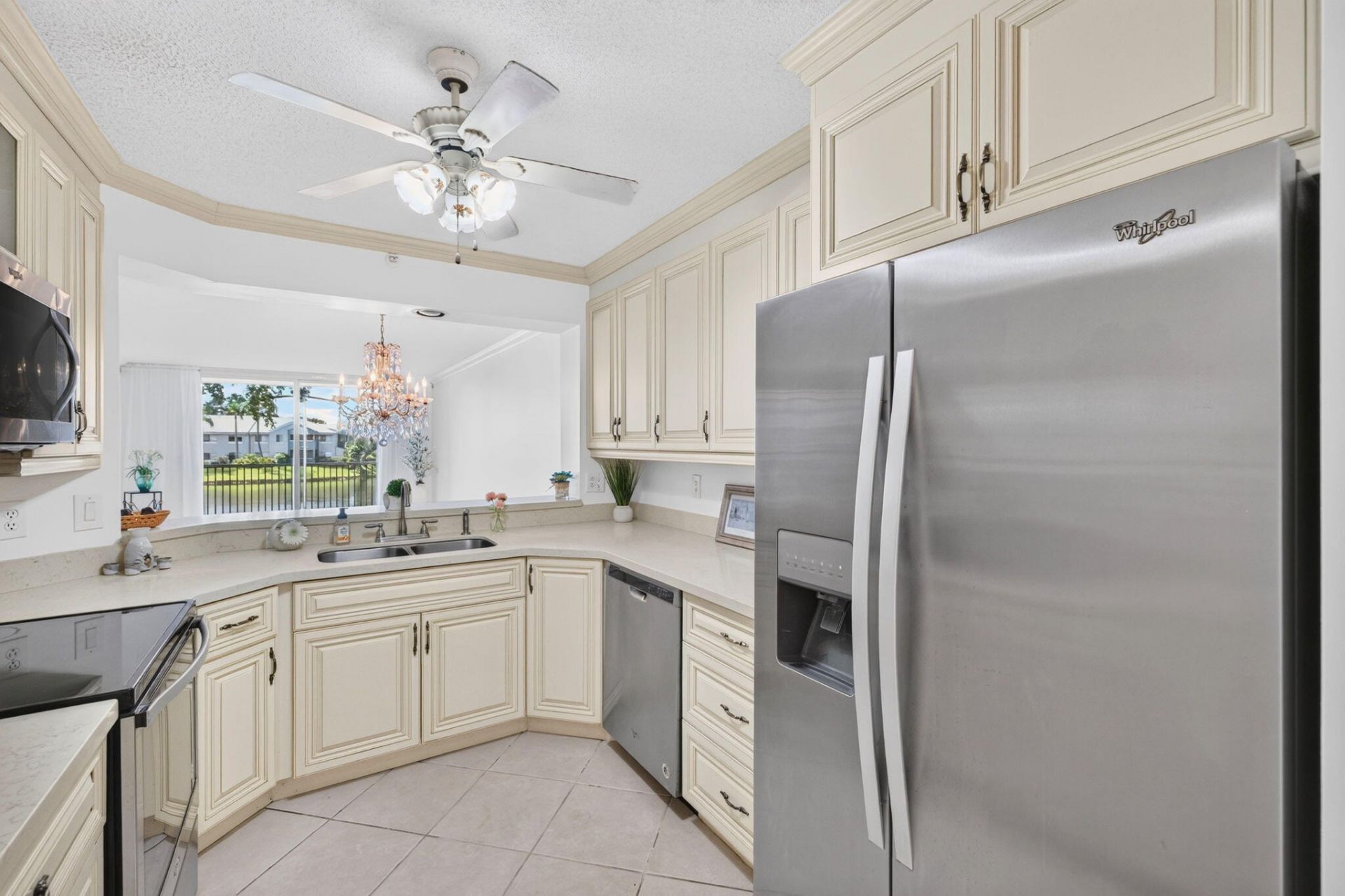 9551 Weldon Circle, Unit E212, Tamarac, FL 33321 Photo