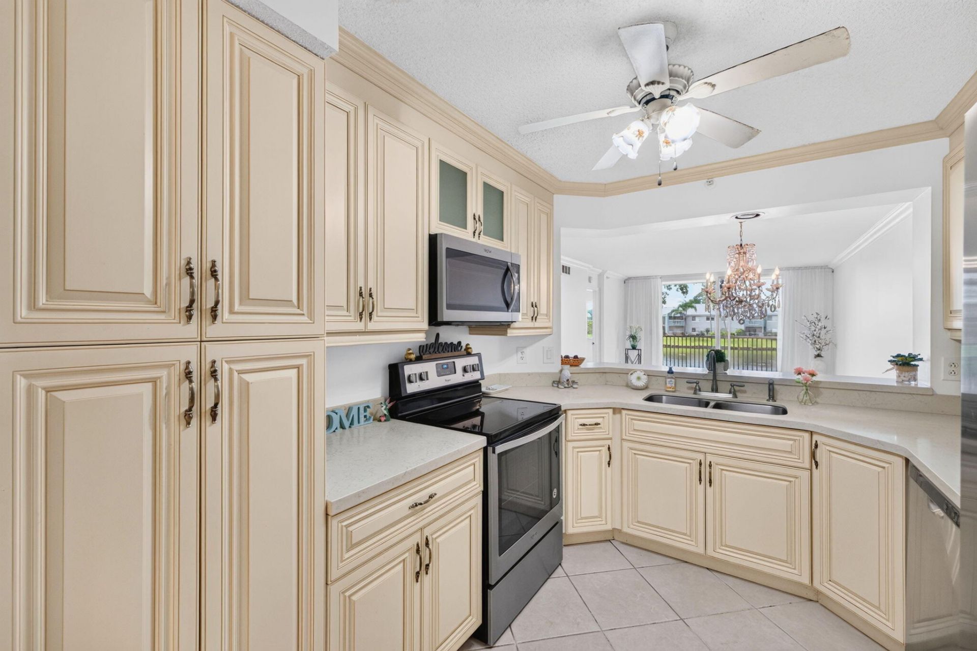9551 Weldon Circle, Unit E212, Tamarac, FL 33321 Photo