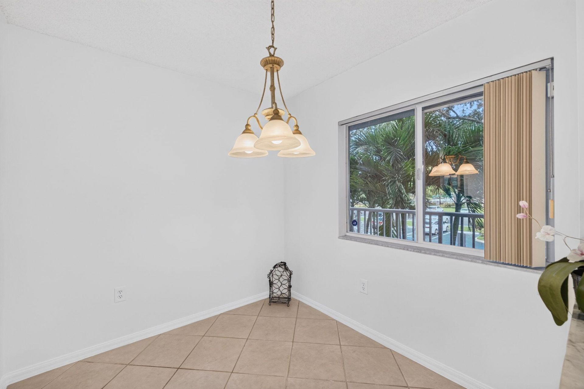 9551 Weldon Circle, Unit E212, Tamarac, FL 33321 Photo