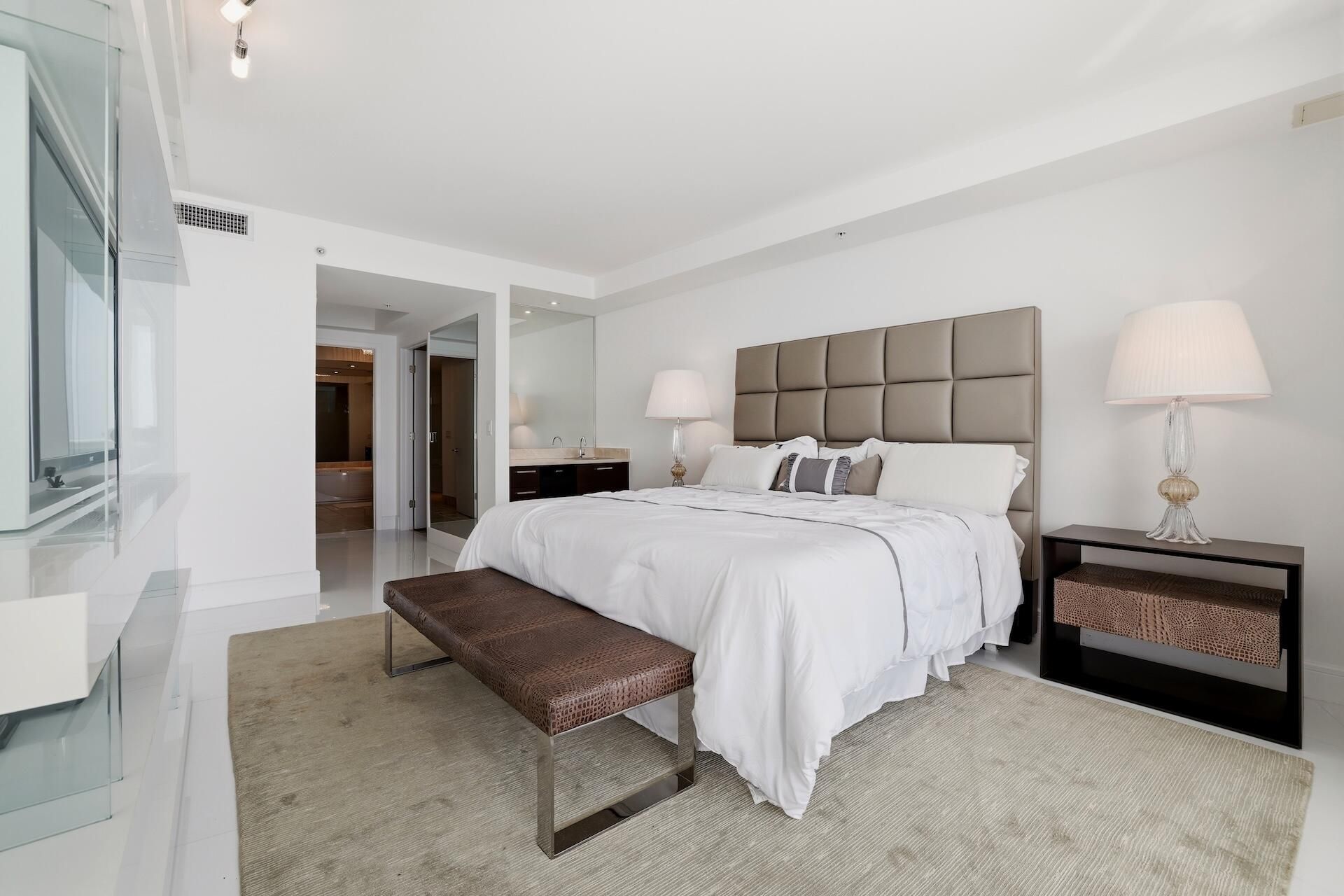 18201 Collins Avenue, Unit PH 5109, Sunny Isles Beach, FL 33160 Photo