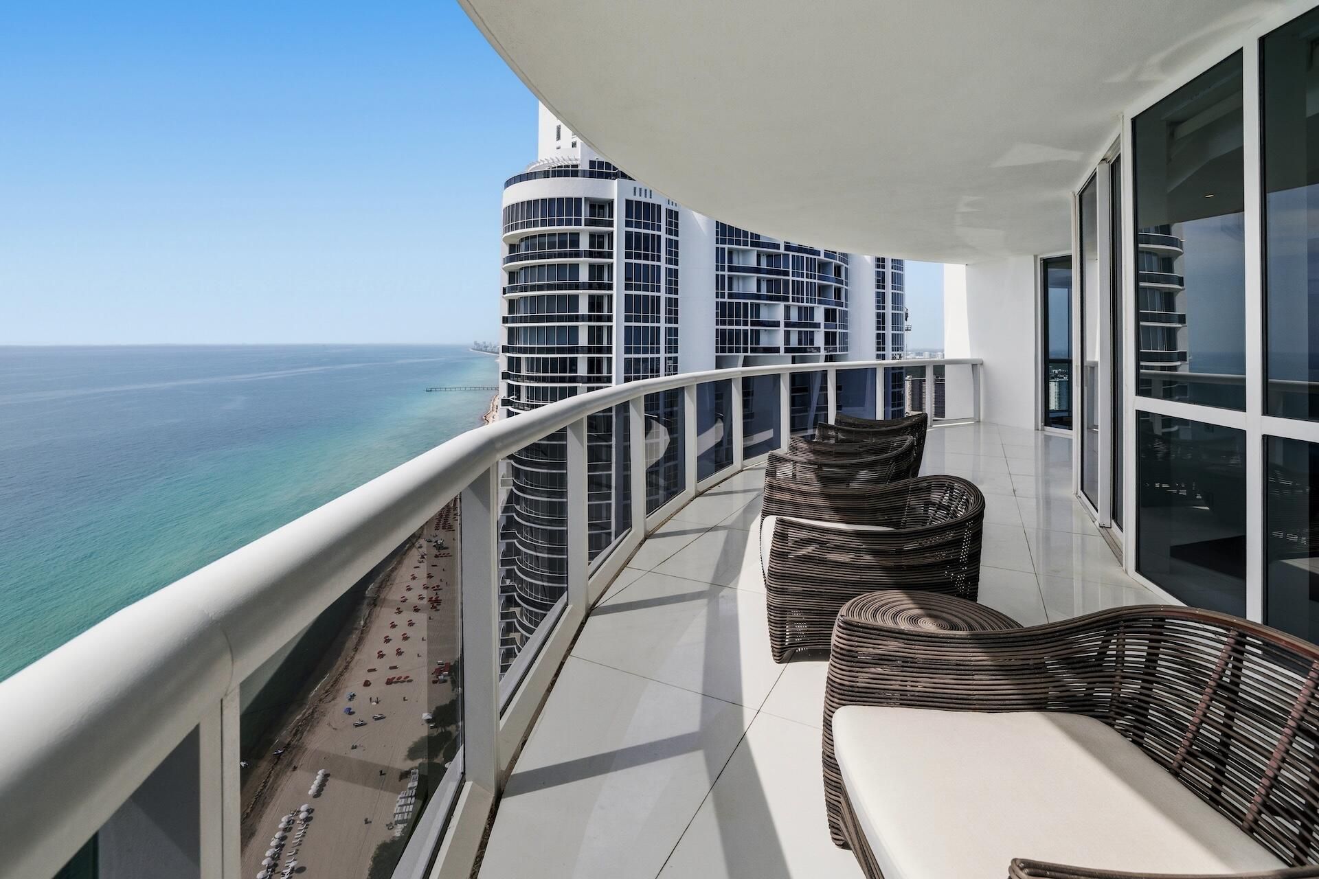 18201 Collins Avenue, Unit PH 5109, Sunny Isles Beach, FL 33160 Photo