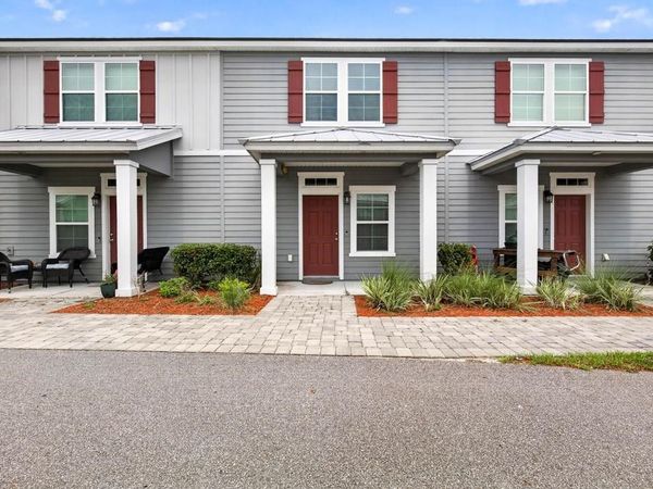 86584 SHORTLINE Circle , Yulee, FL 32097