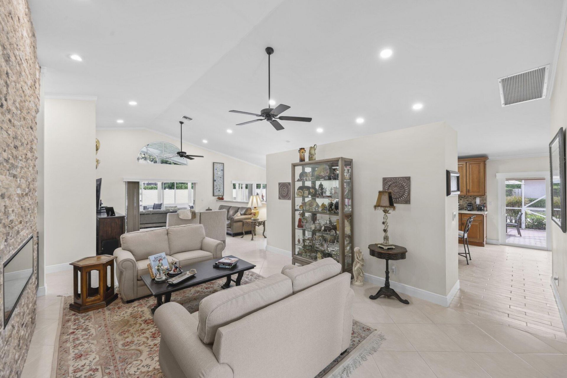 16536 Del Palacio Court, Delray Beach, FL 33484 Photo