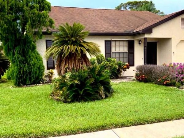 2290 SE Breckenridge Circle, Port St. Lucie, FL 34952