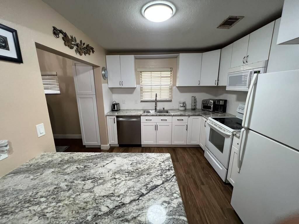 2290 SE Breckenridge Circle, Port Saint Lucie, FL 34952 Photo