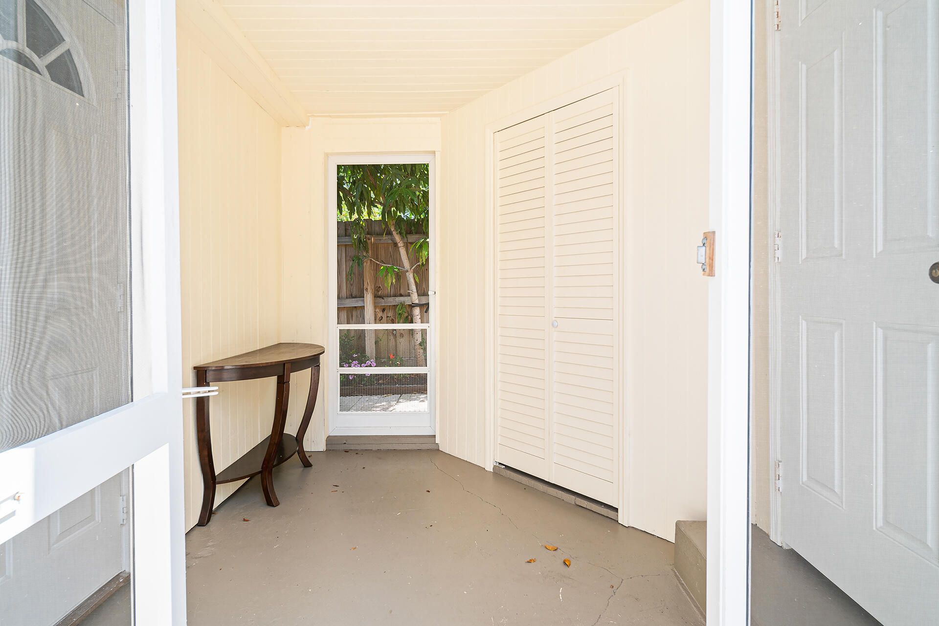 813 Avon Road, West Palm Beach, FL 33401 Photo