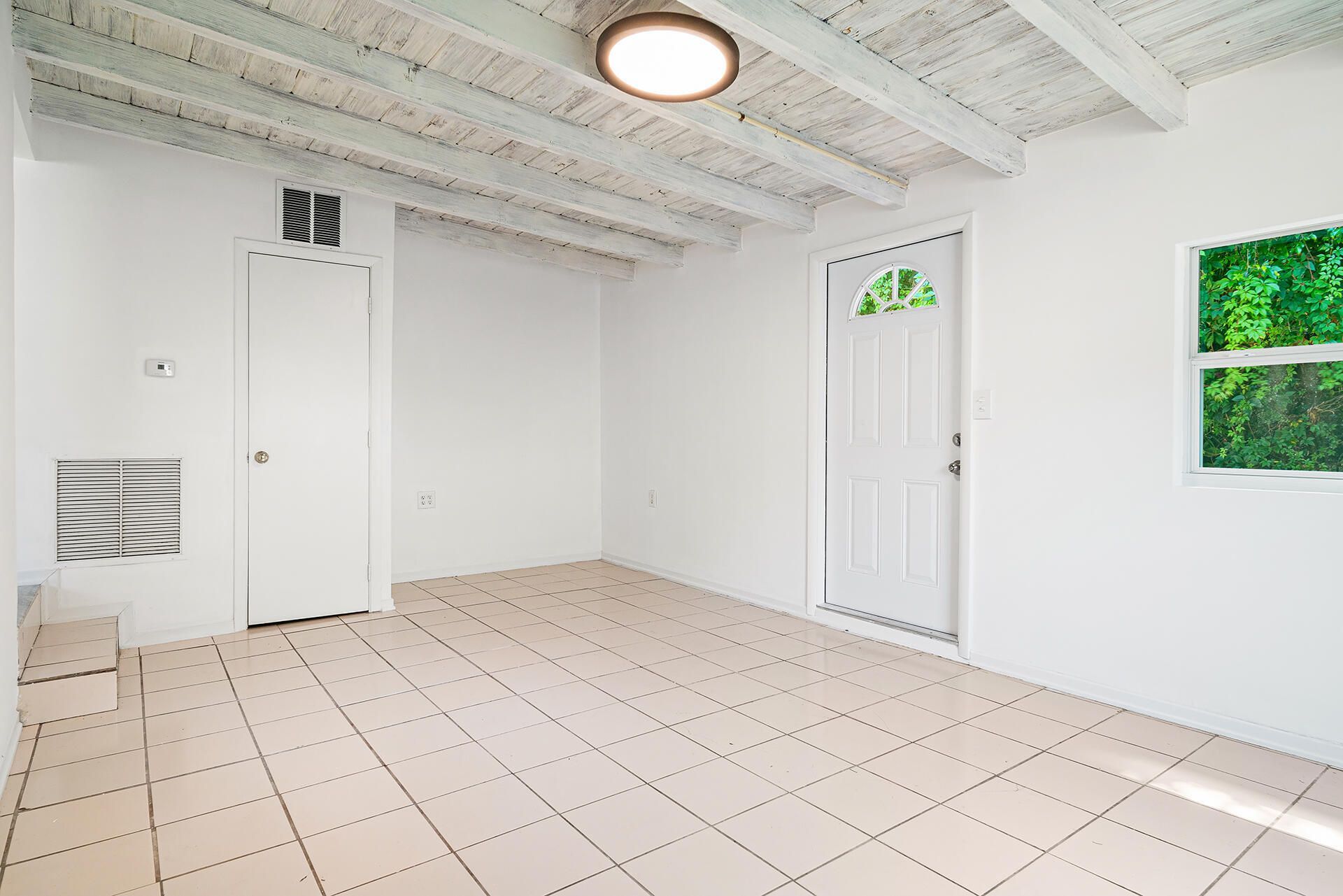 813 Avon Road, West Palm Beach, FL 33401 Photo