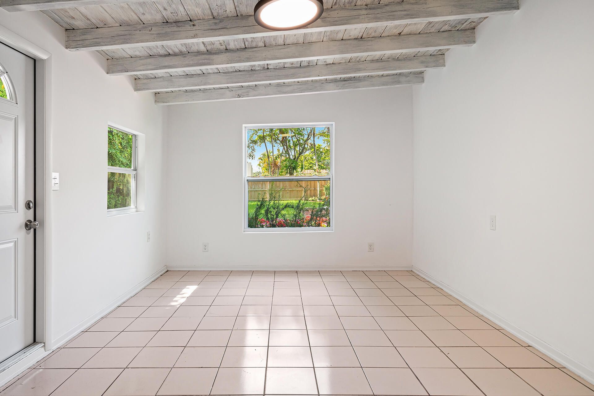 813 Avon Road, West Palm Beach, FL 33401 Photo