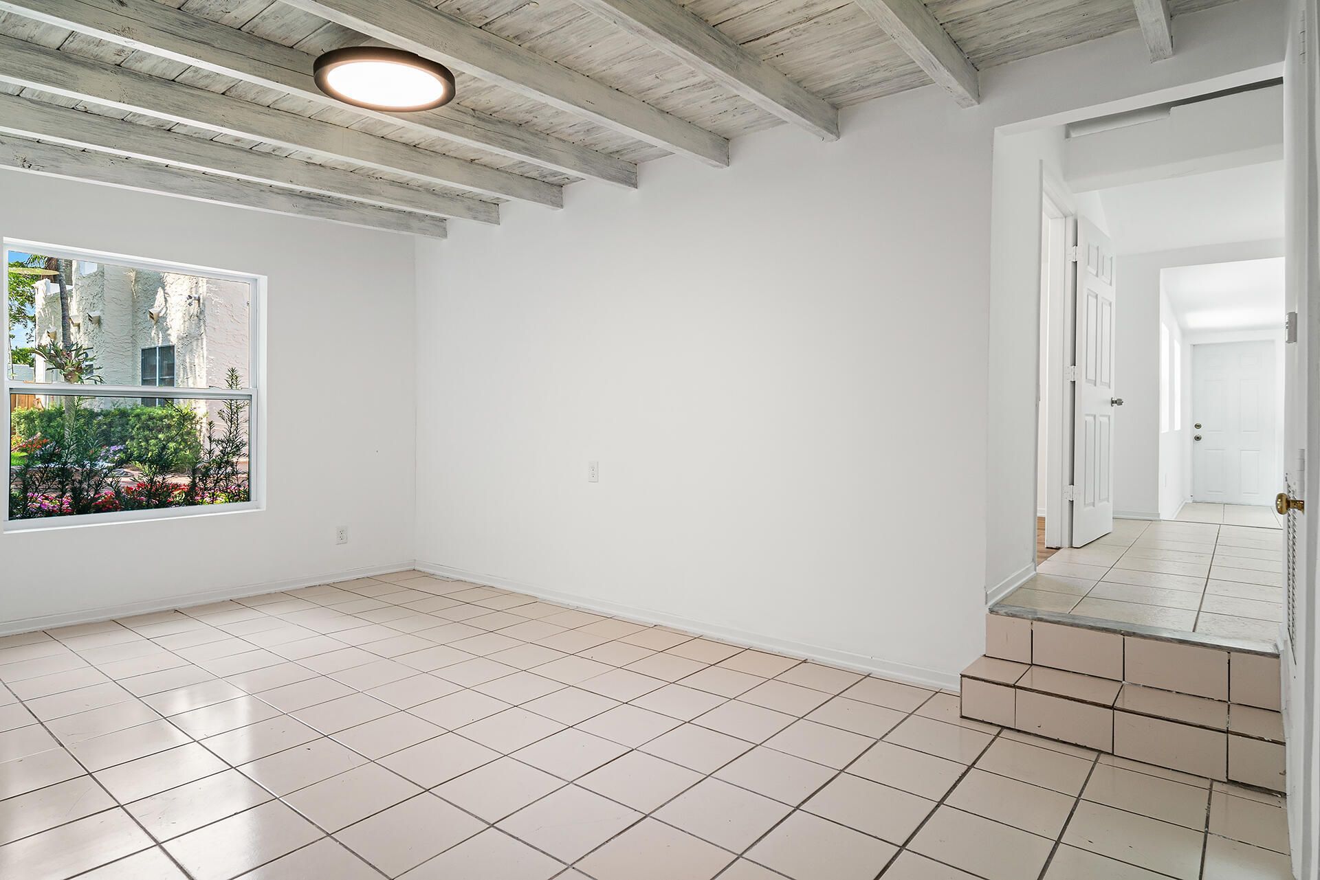 813 Avon Road, West Palm Beach, FL 33401 Photo