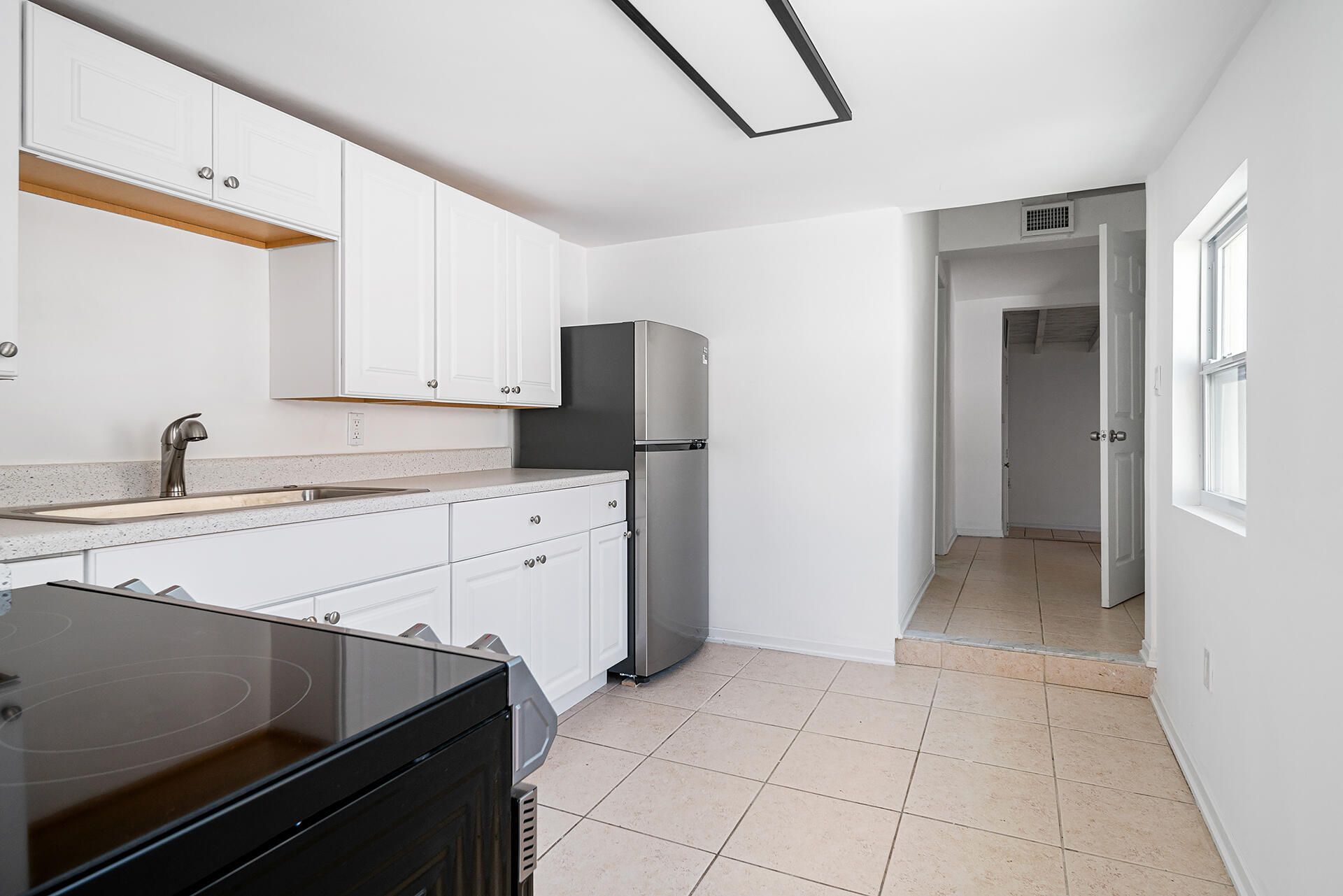 813 Avon Road, West Palm Beach, FL 33401 Photo