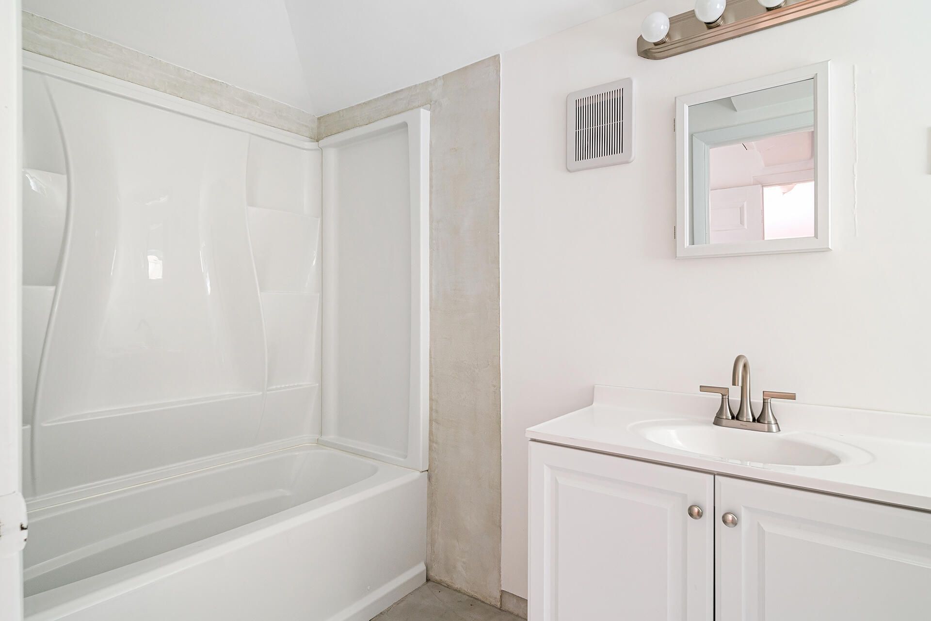 813 Avon Road, West Palm Beach, FL 33401 Photo