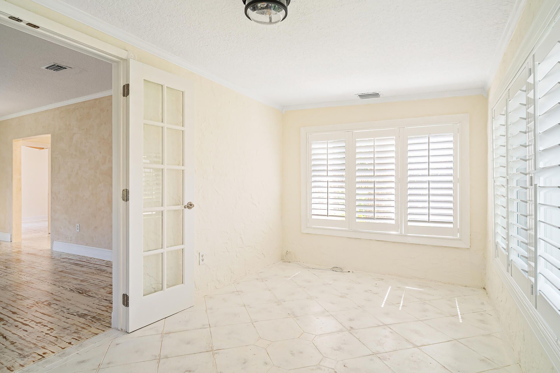 813 Avon Road, West Palm Beach, FL 33401 Photo
