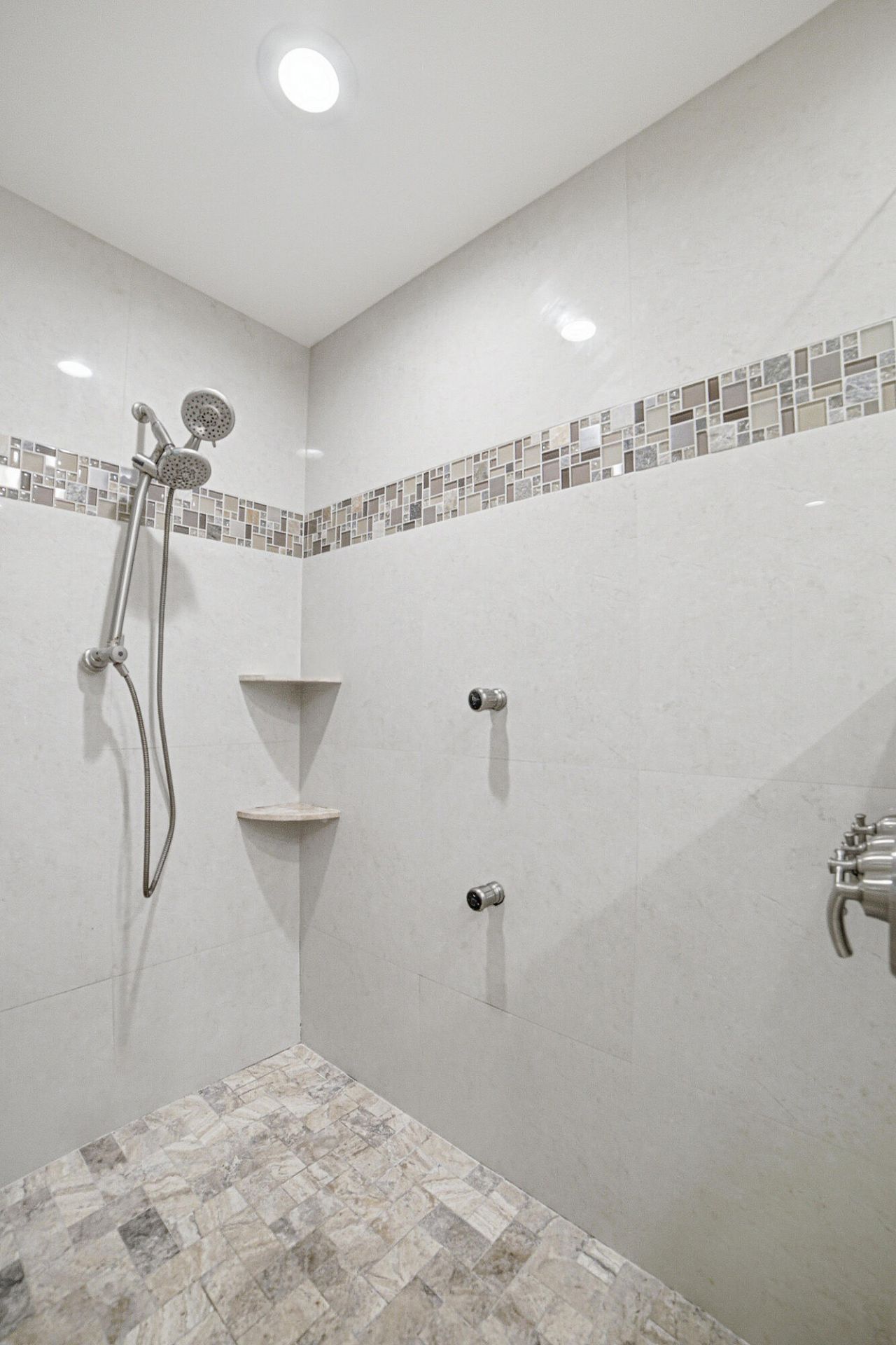 85 Pelican Pointe Drive, Unit 203, Delray Beach, FL 33483 Photo