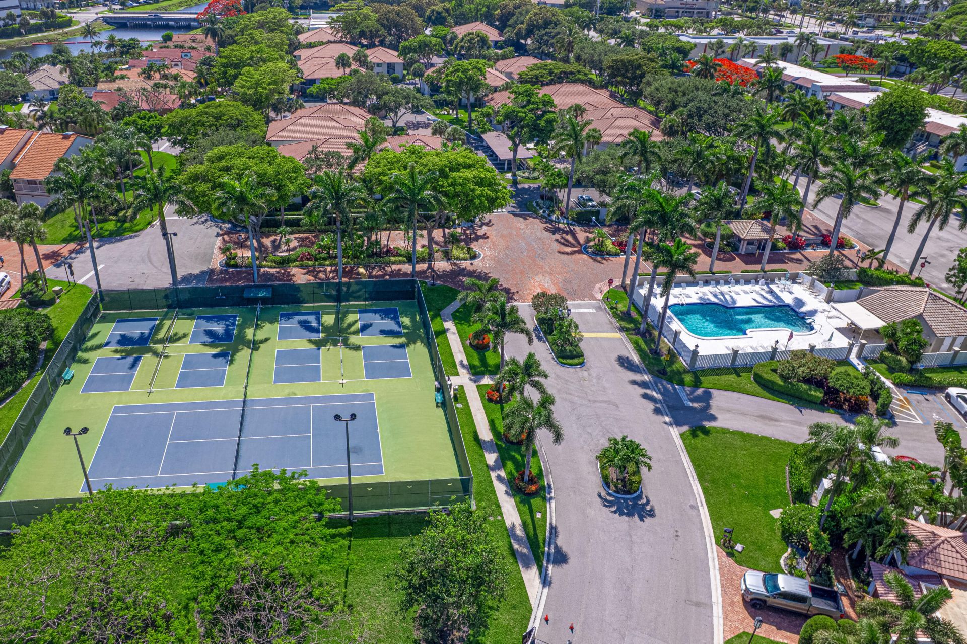 85 Pelican Pointe Drive, Unit 203, Delray Beach, FL 33483 Photo