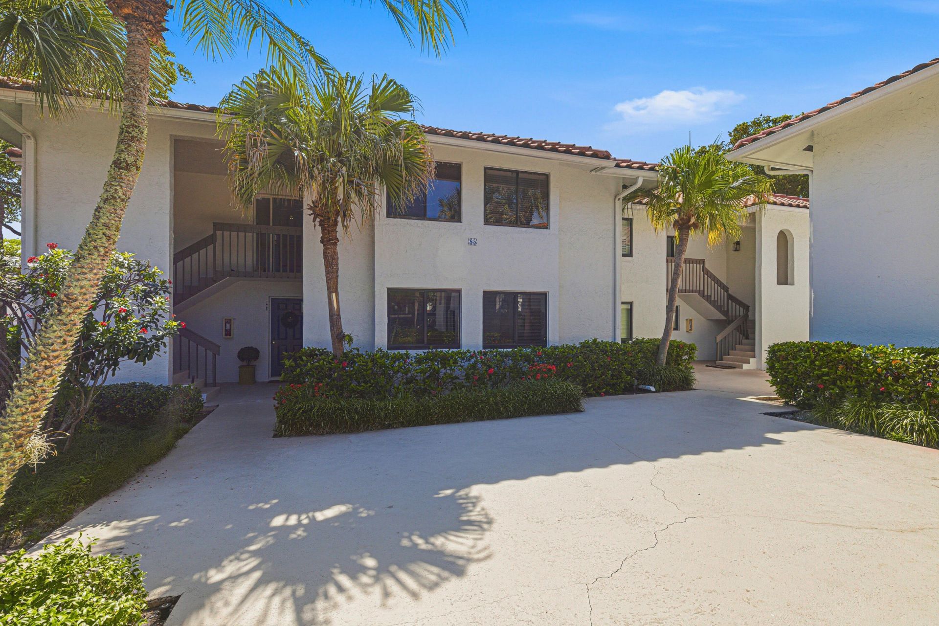 85 Pelican Pointe Drive, Unit 203, Delray Beach, FL 33483 Photo