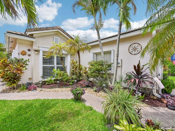 9853 SW EASTBROOK Circle, Port St. Lucie, FL 34987