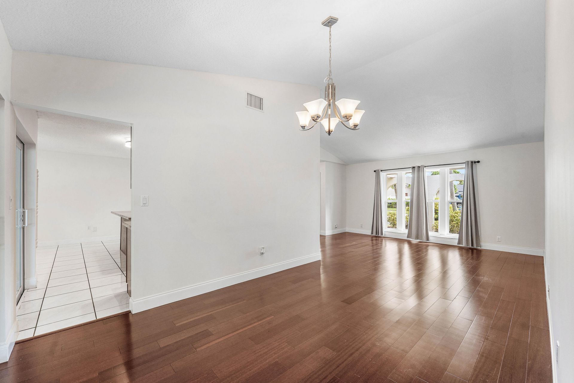 966 NW 37th Avenue, Delray Beach, FL 33445 Photo