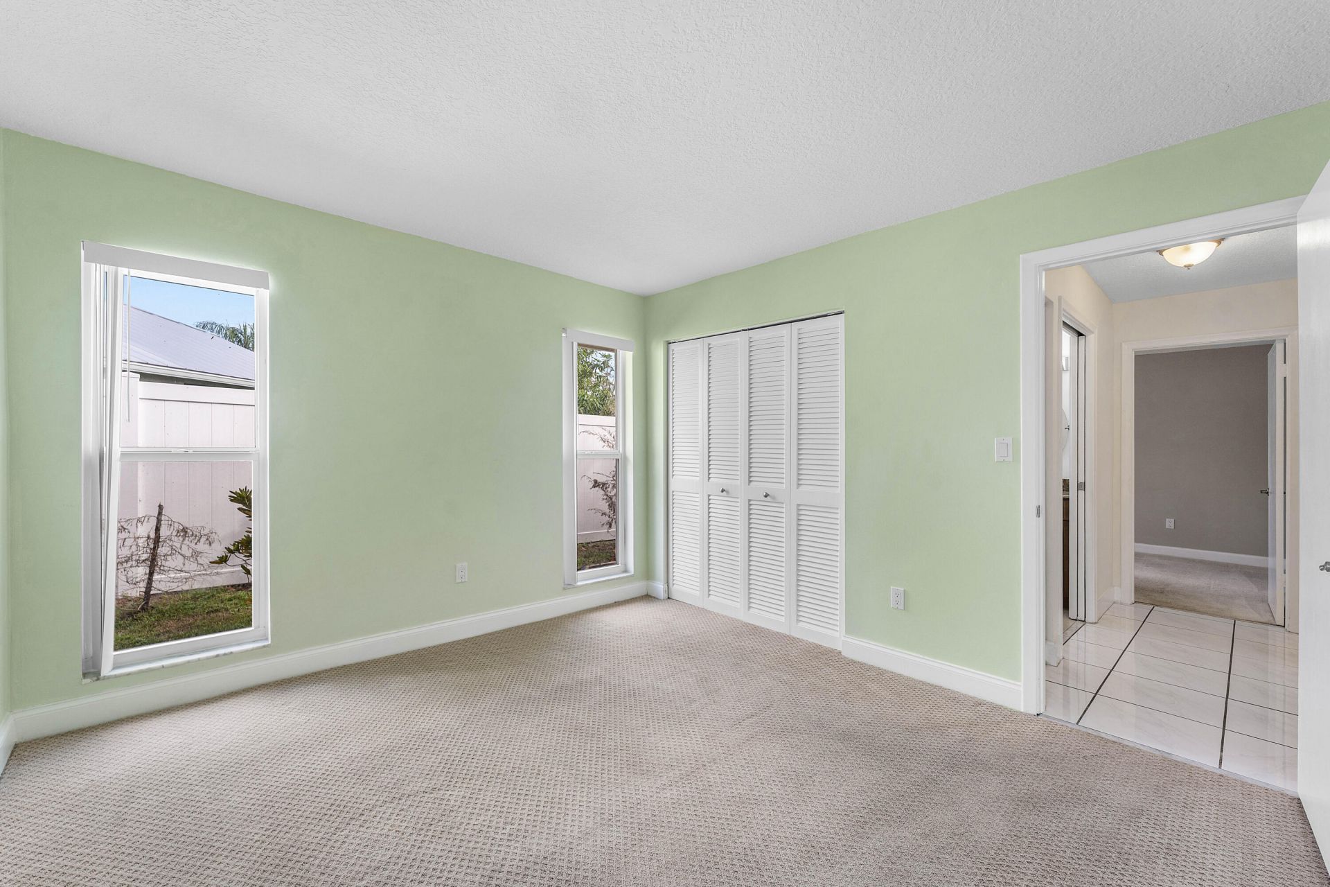 966 NW 37th Avenue, Delray Beach, FL 33445 Photo