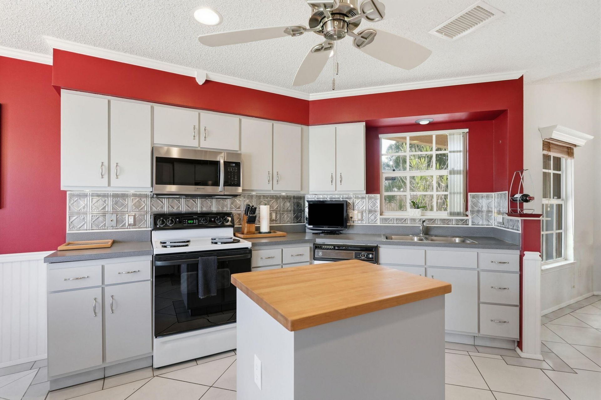 19 Misty Meadow Drive, Boynton Beach, FL 33436 Photo
