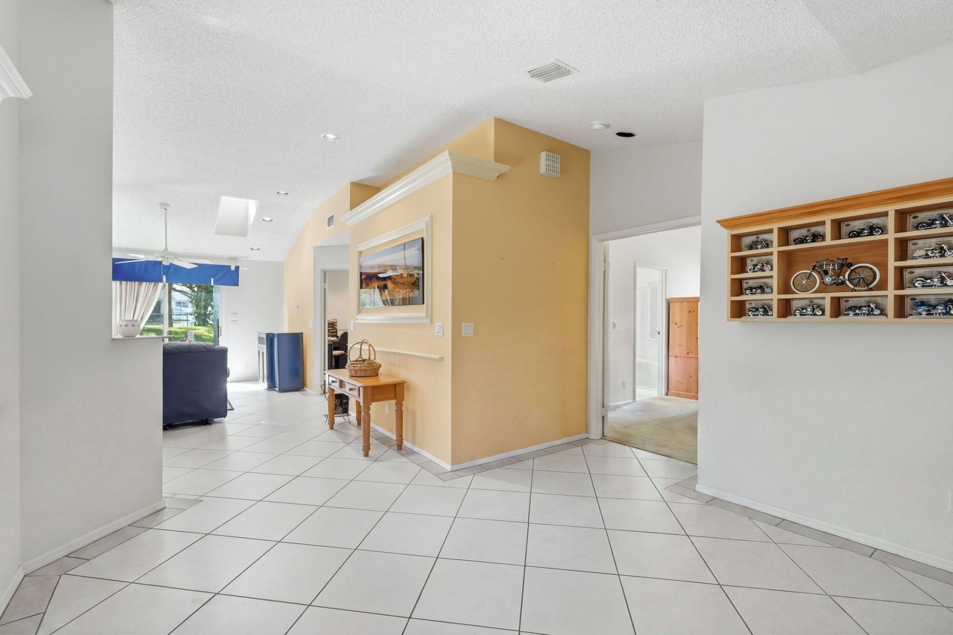 19 Misty Meadow Drive, Boynton Beach, FL 33436 Photo