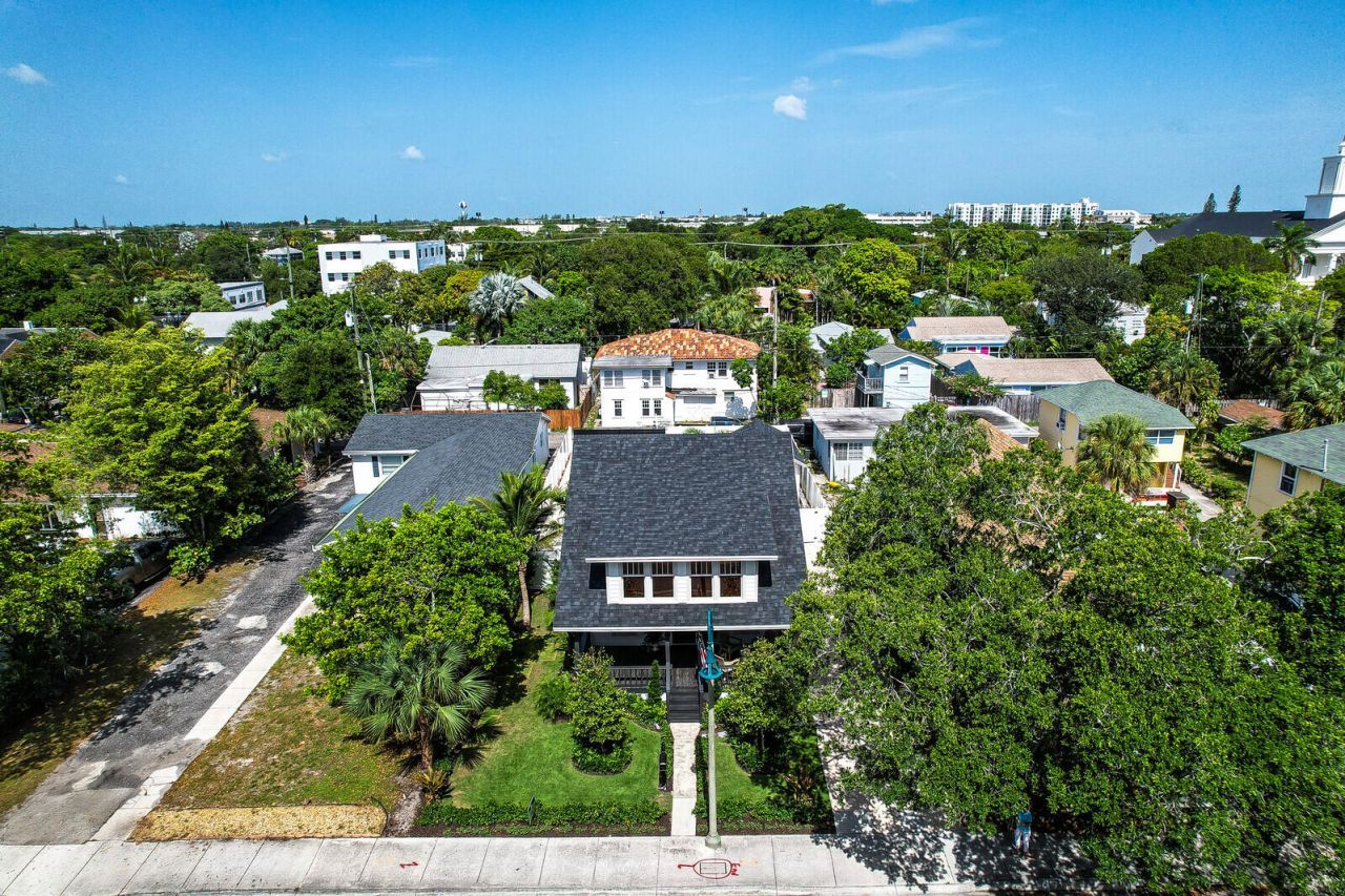 217 S Federal Highway, Lake Worth Beach, FL 33460 Photo