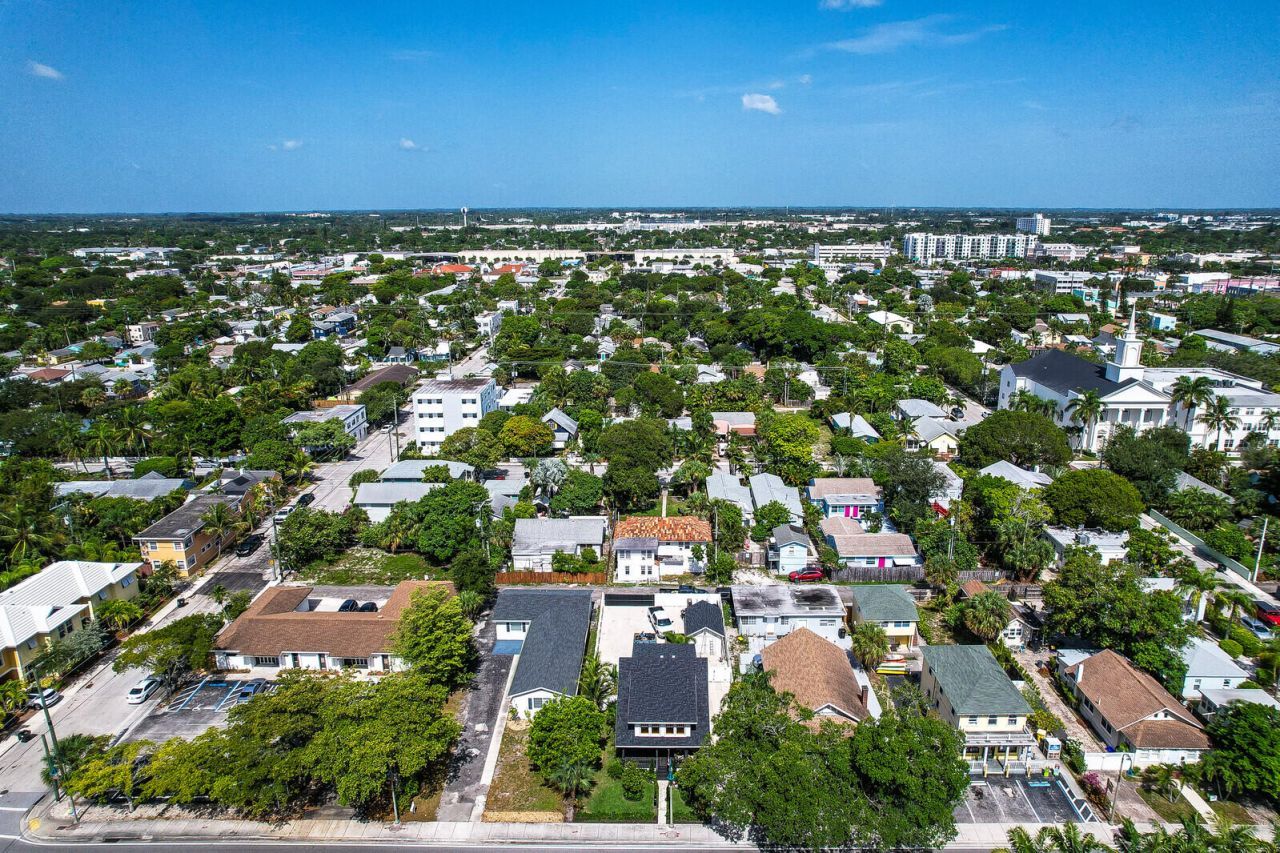 217 S Federal Highway, Lake Worth Beach, FL 33460 Photo