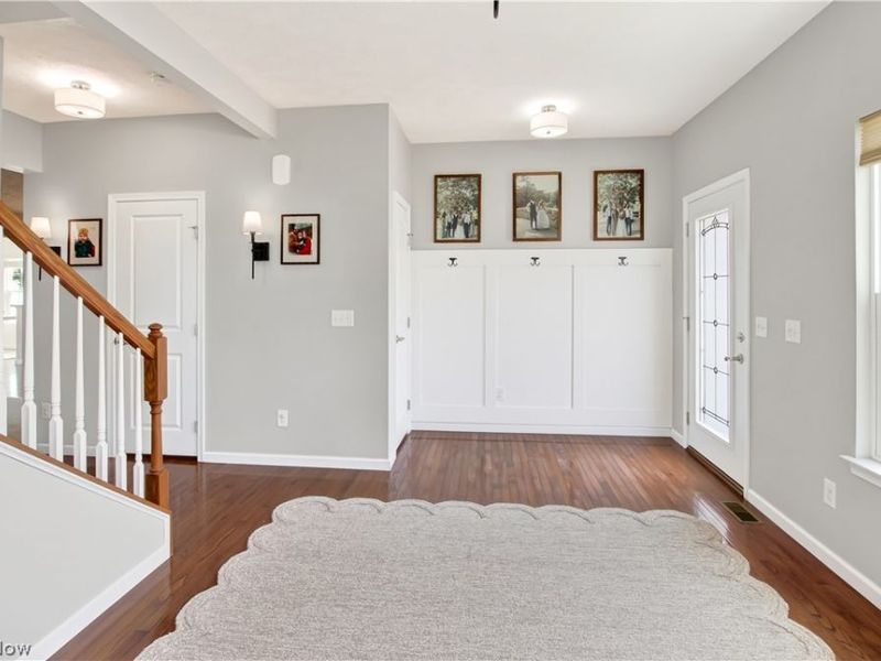 515 Mitchell Court , Lagrange, OH 44050 Photo 17