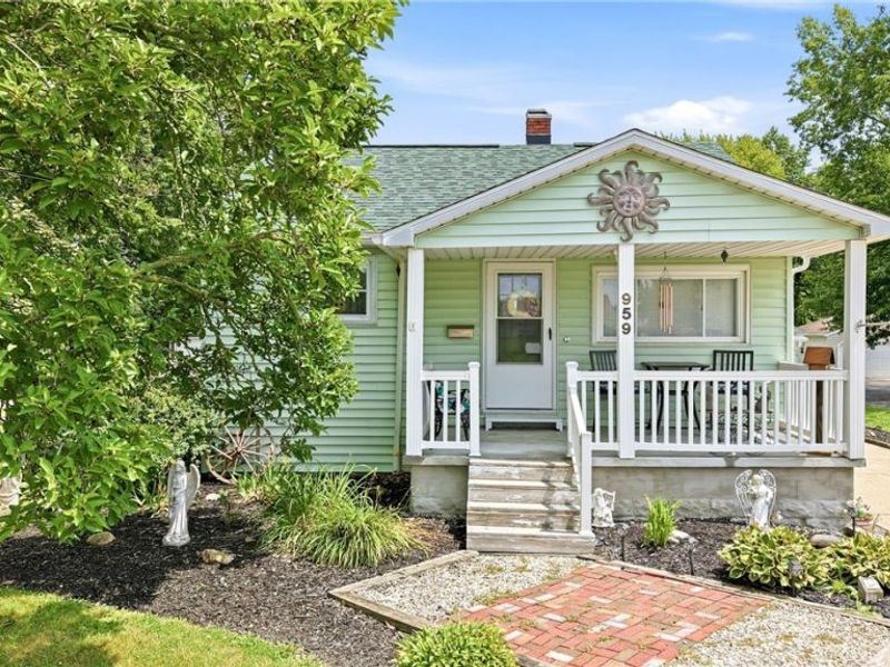 959 Beechwood Drive, Girard, OH 44420 Photo 26