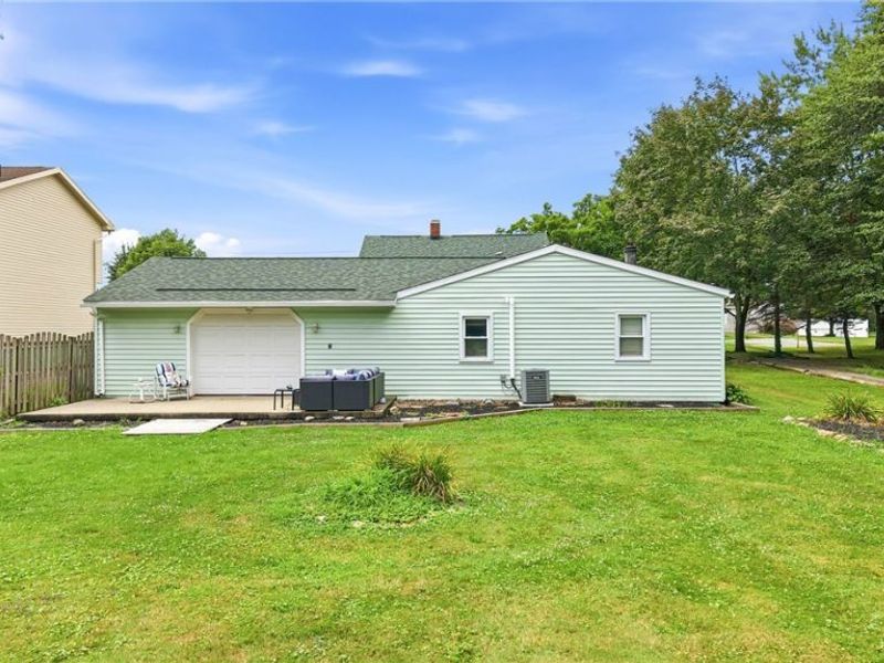 959 Beechwood Drive, Girard, OH 44420 Photo 28