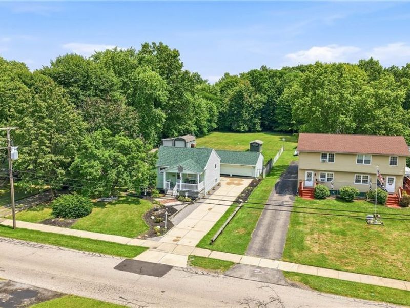 959 Beechwood Drive, Girard, OH 44420 Photo 33